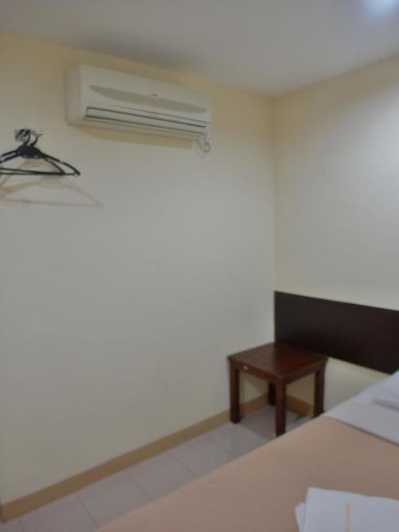 Sunnie Hotel Джохор Бахру Екстериор снимка